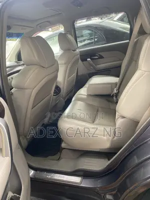 Acura MDX SUV 4dr AWD (3.7L 6cyl 6A) 2011 Gray