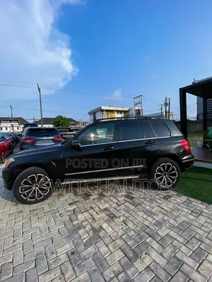 Mercedes-Benz GLK-Class 350 2012 Black
