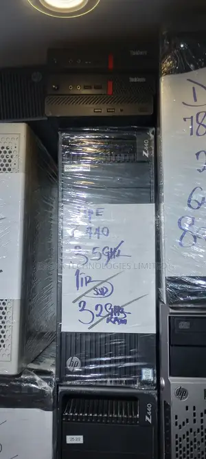 Desktop Computer HP Z440 32GB Intel Xeon SSD 1T