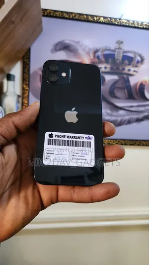 Apple iPhone 12 64 GB Black