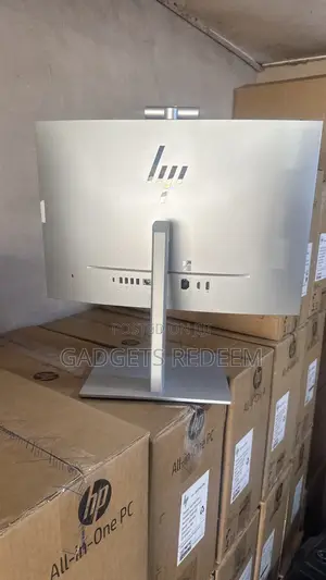 New Desktop Computer HP EliteOne 840 G9 16GB Intel Core i7 SSD 512GB