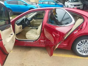 Lexus ES 350 FWD 2014 Red