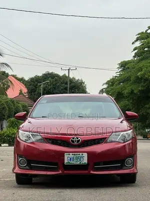 Toyota Camry 2013 Red