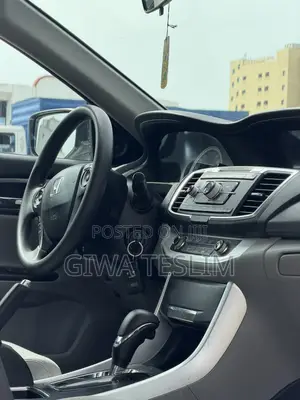Honda Accord LX 4dr Sedan (2.4L 4cyl 6M) 2015 White