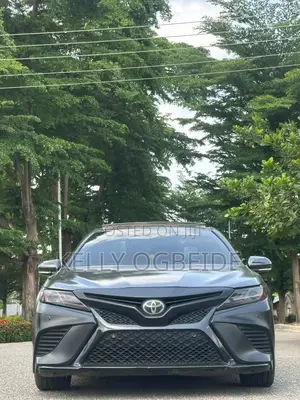 Toyota Camry XSE V6 FWD (3.5L 6cyl 8AM) 2018 Black