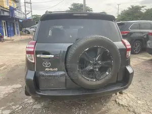 Toyota RAV4 V6 4x4 2007 Gray