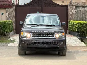 Land Rover Range Rover 2011 Black