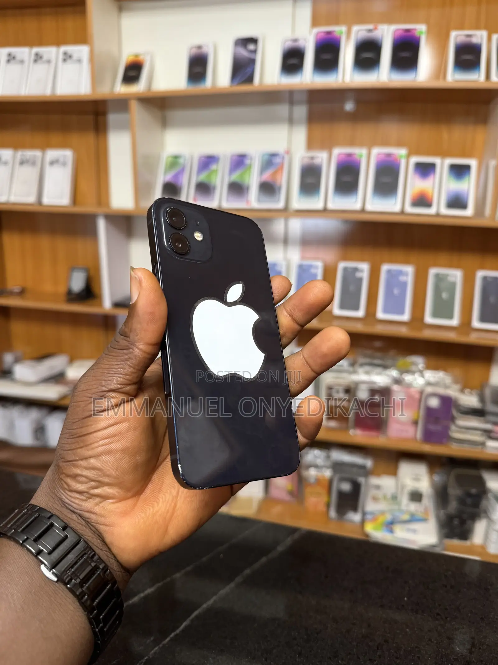 Apple iPhone 12 64 GB Black