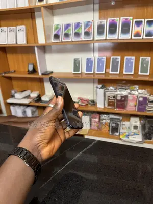 Apple iPhone 12 64 GB Black