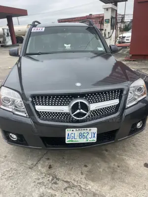 Mercedes-Benz GLK-Class 350 4MATIC 2010 Gray