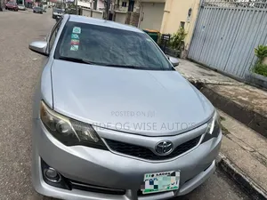 Toyota Camry 2013 Silver