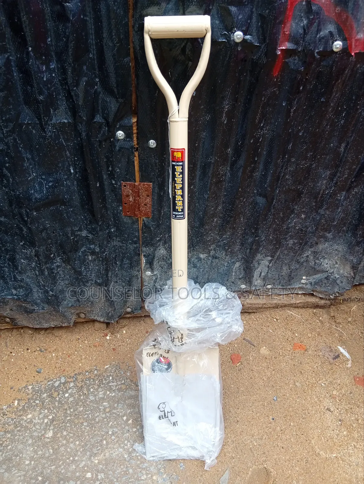 Shovel for Workers