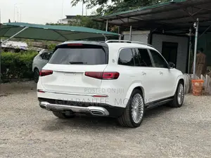 New Mercedes-Benz Maybach GLS GLS 600 AWD 2025 Off white