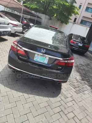 Honda Accord EX-L V-6 4dr Sedan FWD (3.5L 6cyl 6A) 2016 Black