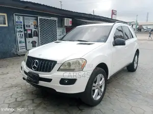 Mercedes-Benz M Class 2007 White