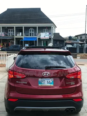 Hyundai Santa Fe 2014 Burgundy