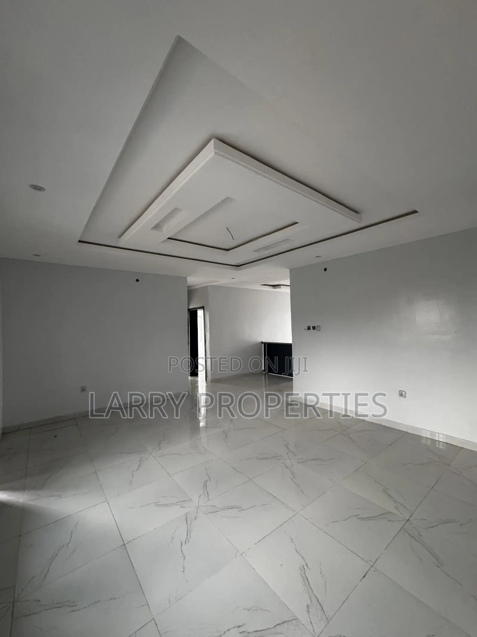 Luxury 4 Bedroom Fully Detached Duplex