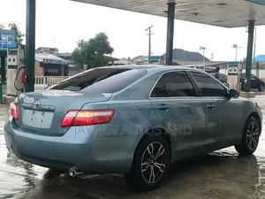 Toyota Camry LE 4dr Sedan (2.4L 4cyl 5A) 2009 Green