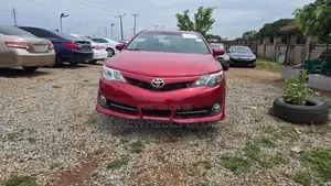 Toyota Camry SE 4dr Sedan (2.5L 4cyl 6A) 2013 Black