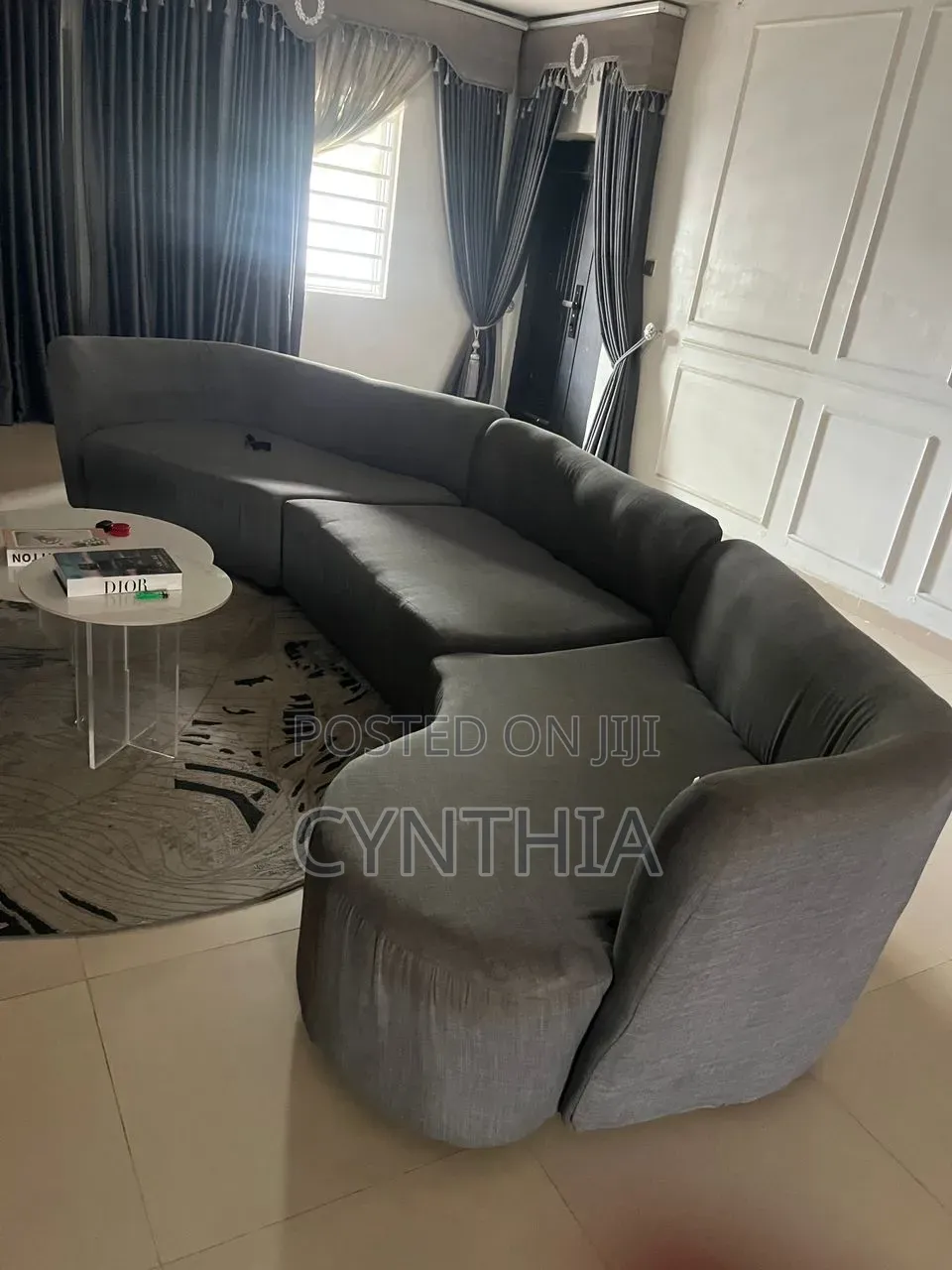 Chair ,Sofa Nd S21. Phone