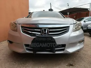 Honda Accord 2009 Silver