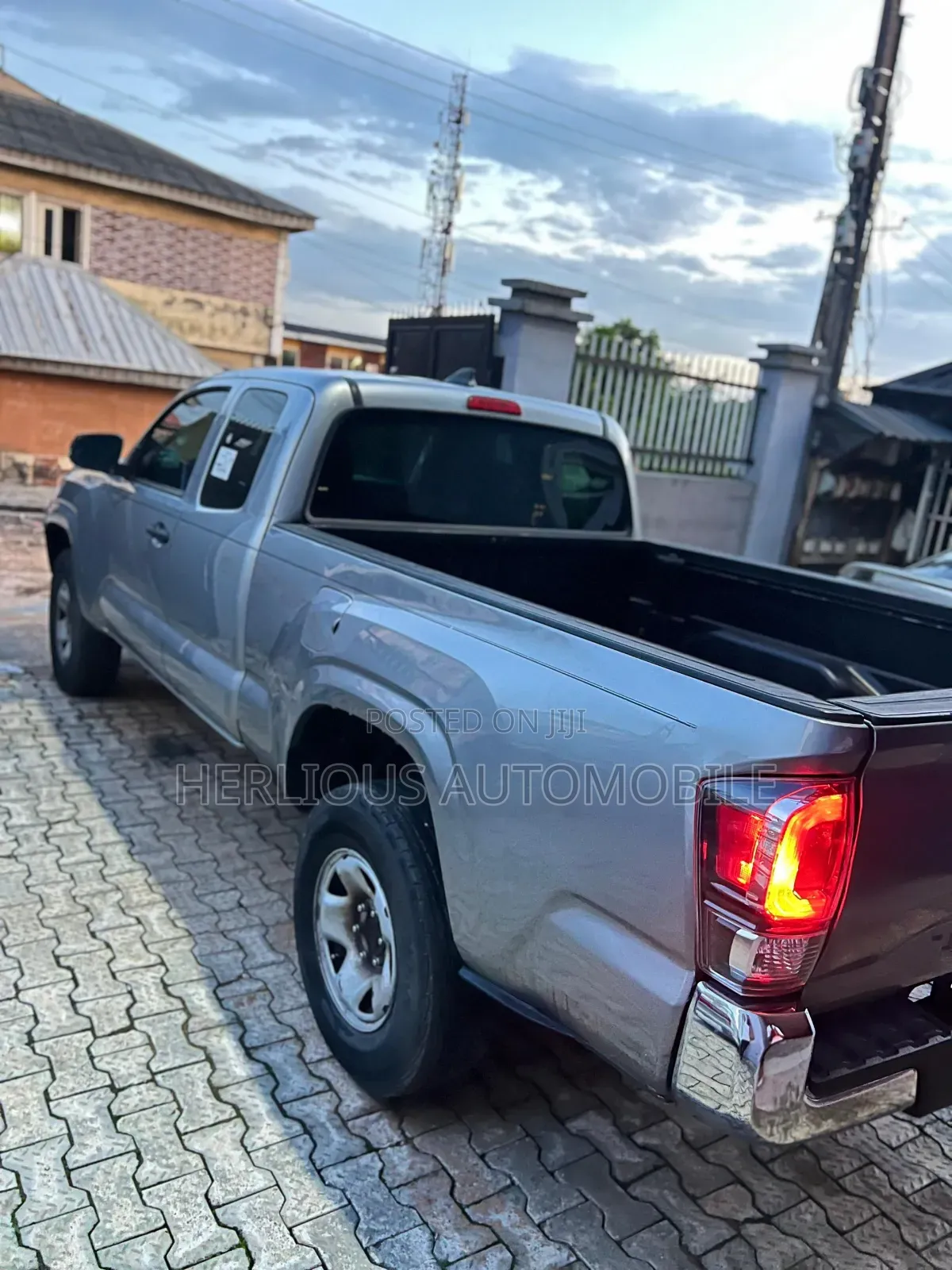 Toyota Tacoma 2017 Silver