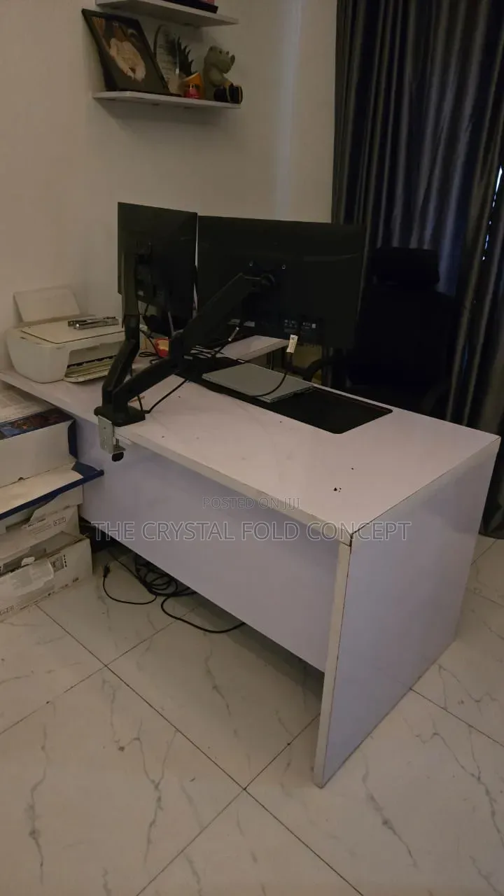 Furniture and Gadget