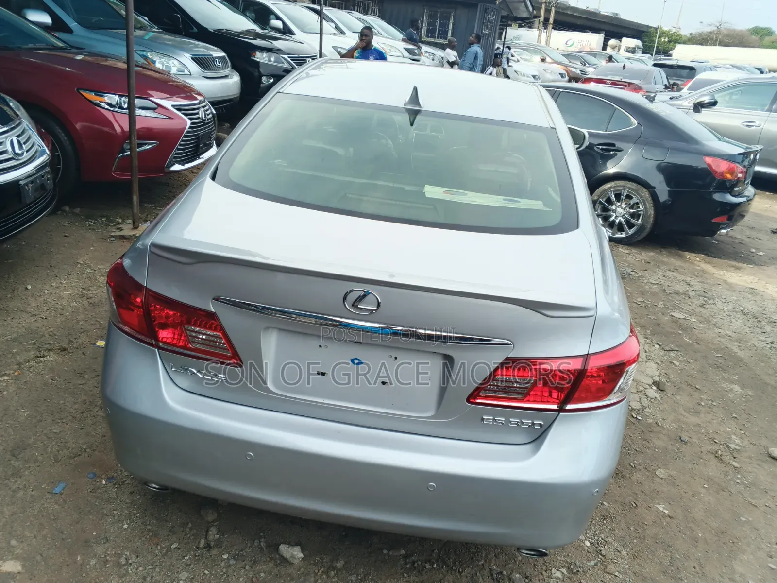 Lexus ES 2012 Silver