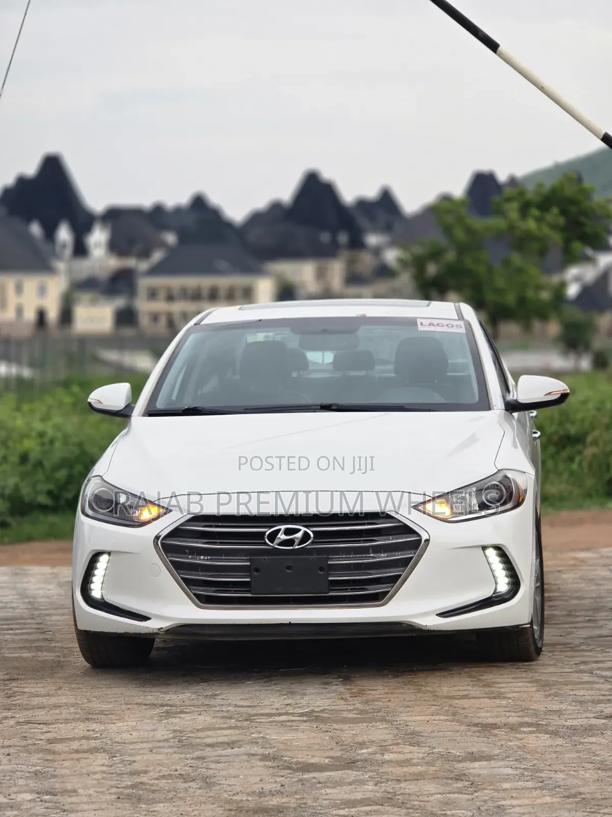 Hyundai Elantra 2016 White