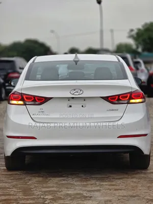 Hyundai Elantra 2016 White