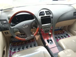 Lexus ES 350 2009 Red