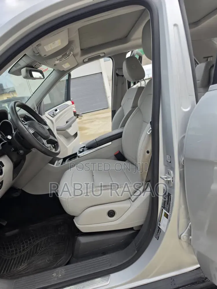 Mercedes-Benz M Class 2013 Silver