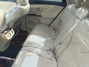 Toyota Venza 2012 Gold