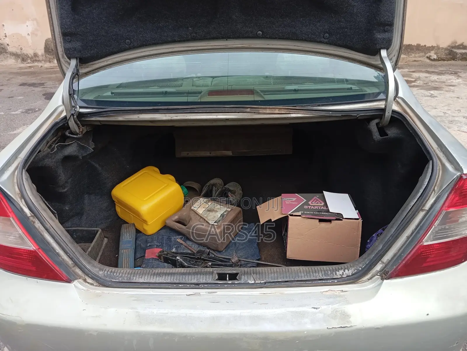 Toyota Camry 2002 Silver