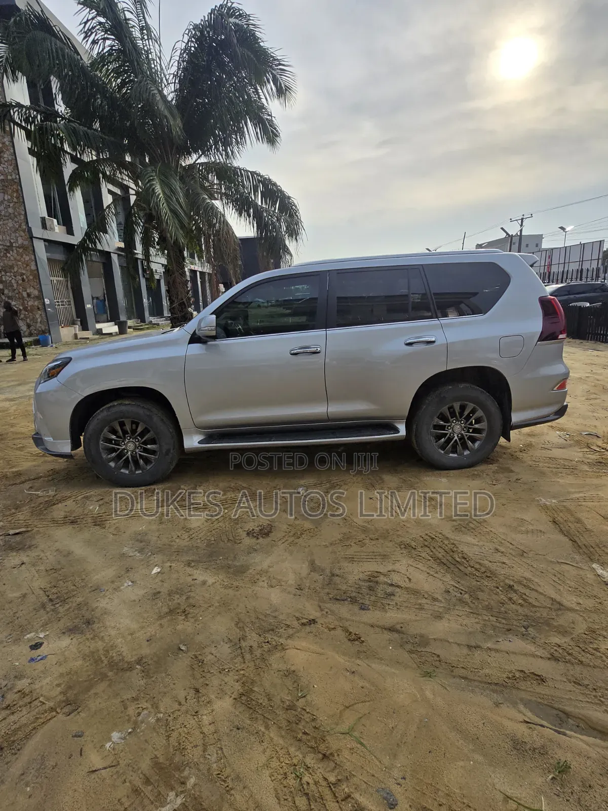 Lexus GX 2012 Silver