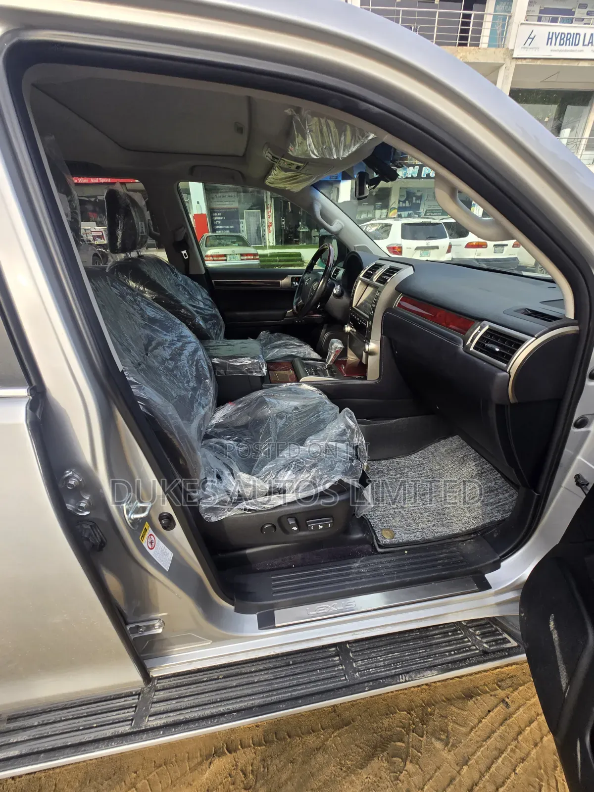 Lexus GX 2012 Silver