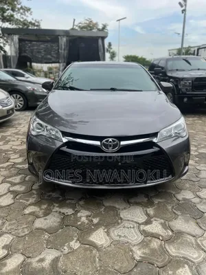 Toyota Camry 2015 Gray