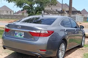 Lexus ES 2014 Gray