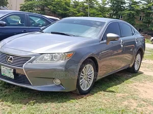 Lexus ES 2014 Gray