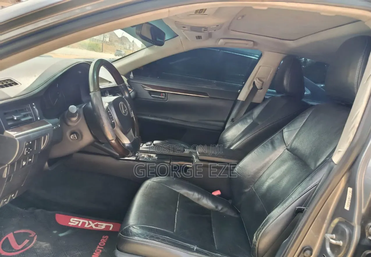 Lexus ES 2014 Gray