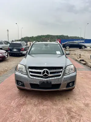 Mercedes-Benz GLK-Class 2010 Gray