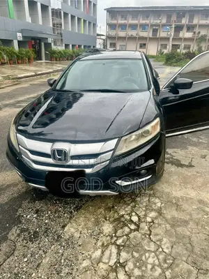 Honda Crosstour 2010 Black