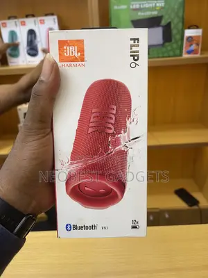 Red JBL Flip 6