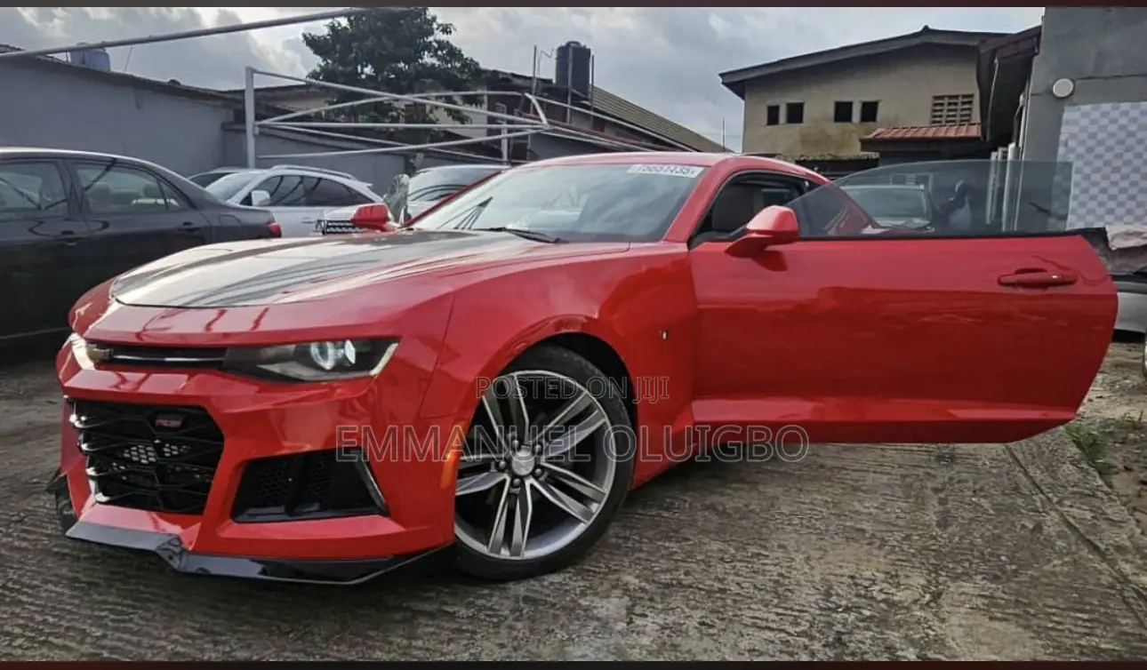 Chevrolet Camaro 2018 Red
