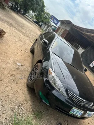 Toyota Camry SE 4dr Sedan (2.4L 4cyl 5A) 2005 Black