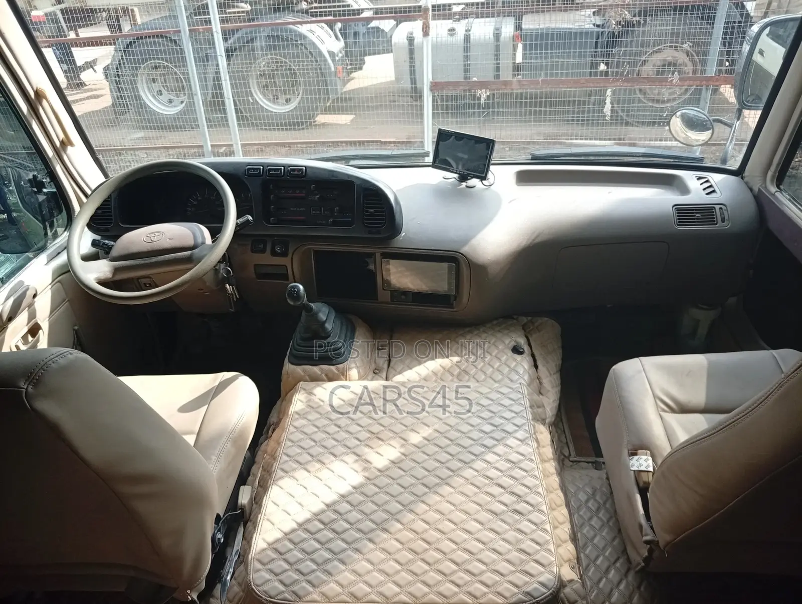 Toyota Coaster 2018 Gold