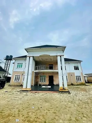 6bdrm Duplex in Rukpokwu for sale