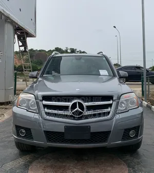 Mercedes-Benz GLK-Class 2010 Gray