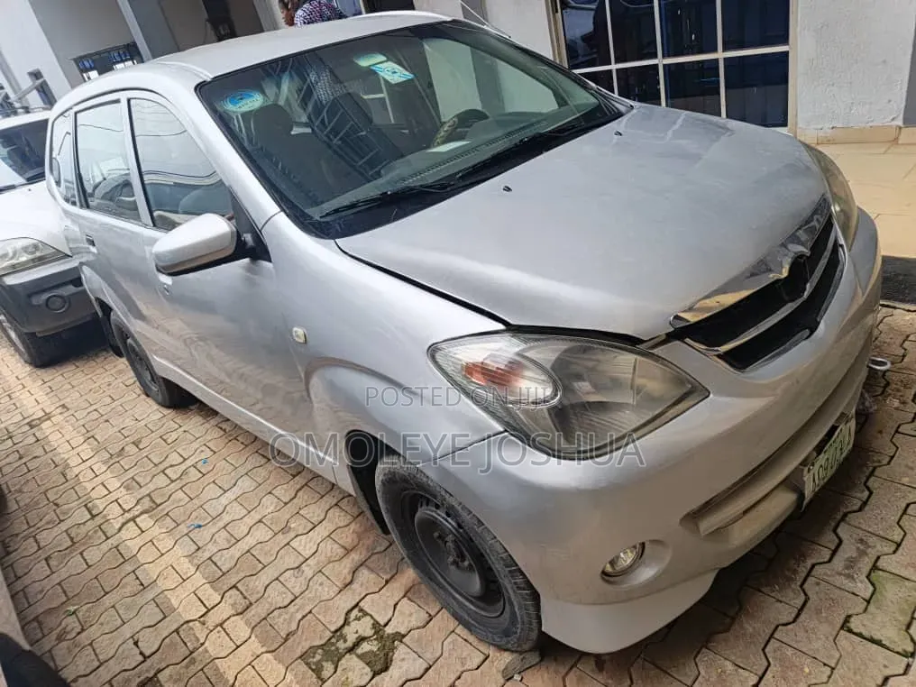 Toyota Avanza 2006 Silver