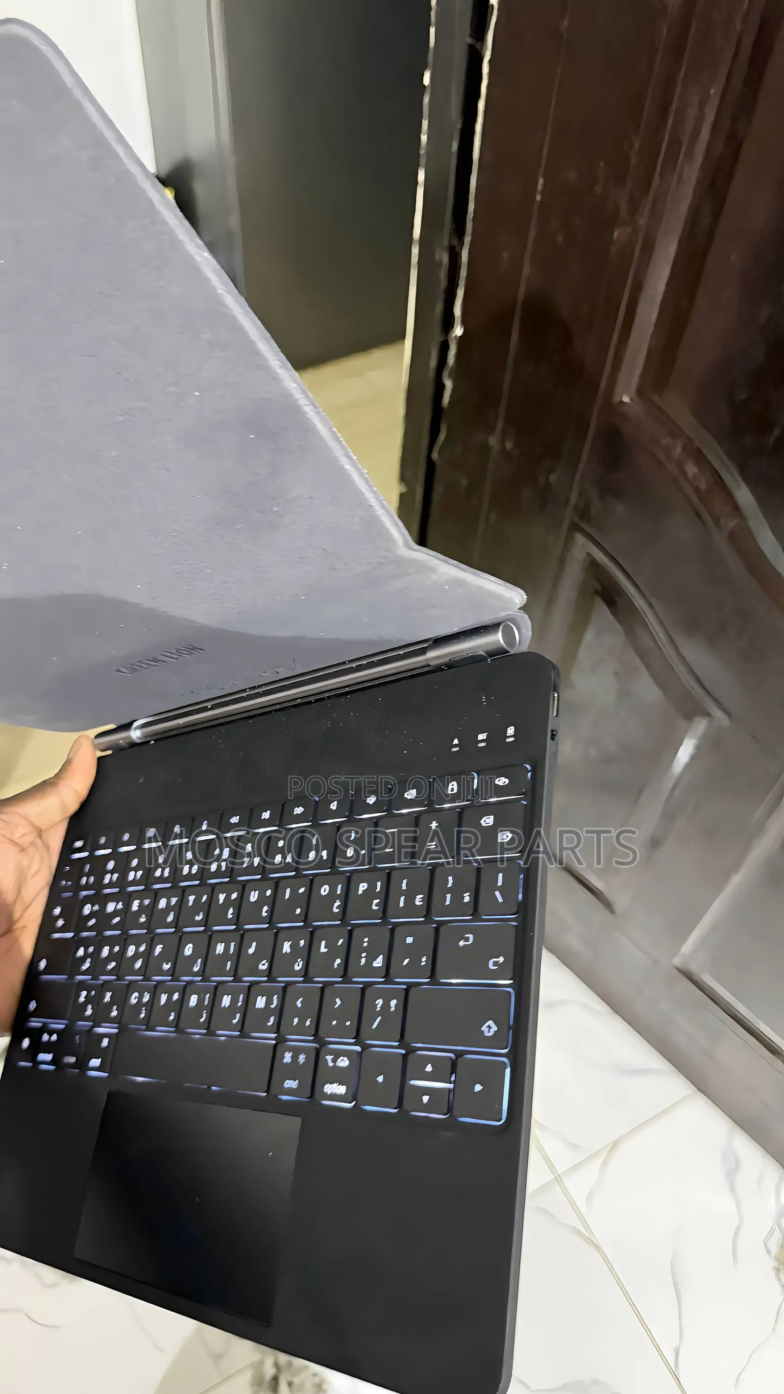 iPad Pro 13(M4) Keyboard(Magnetic)